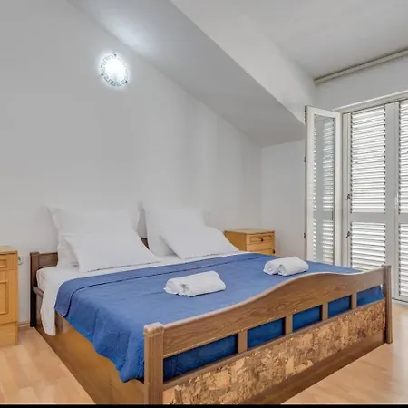 Rustic Apartamento *